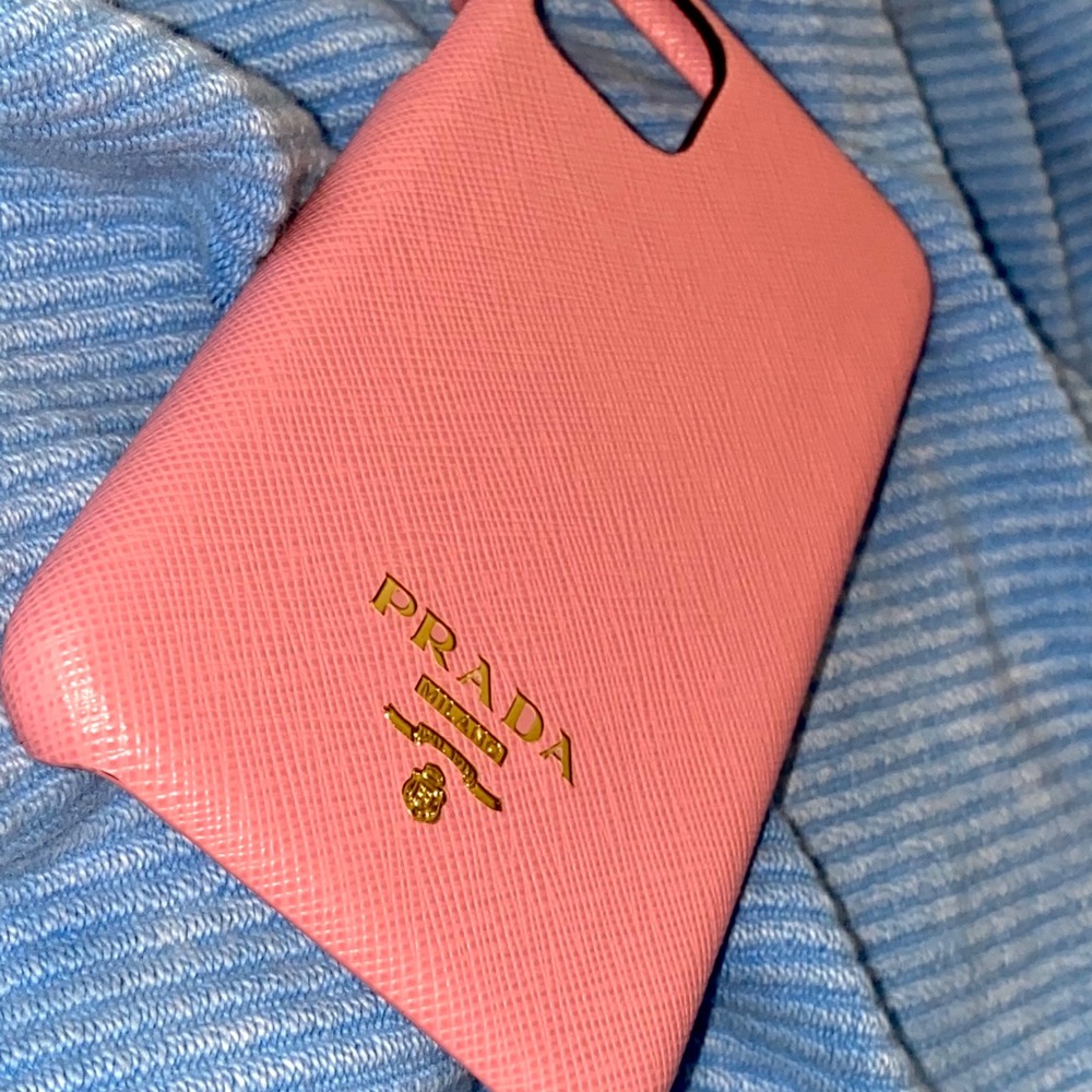 Saffiano Leather iPhone 11 Pro Max Cover - Picture 5 of 5